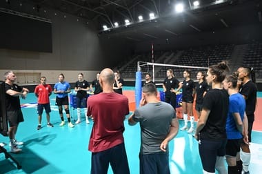 blaj-reunirejpg - Știri de azi Știri de azi | Volei feminin: Campioana Volei Alba Blaj s-a reunit pentru noul sezon; şase meciuri amicale sunt programate - Știri de azi |