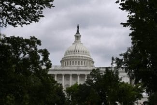 capitoliu-afp2jpg - Știri de azi Știri de azi | Trump taie din nou 4,9 miliarde de dolari din ajutorul internaţional. Democraţii i se opun. Risc al unui “shutdown” în septembrie - Știri de azi |