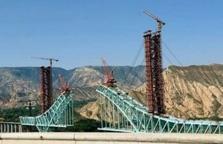 Știri de azi | Cel puţin şase morţi şi zece răniţi în nord-vestul Chinei, în urma surpării Podului feroviar Jianzha aflat în construcţie, după ruperea unui cablu metalic de construcţie pe şantier - Știri de azi | 