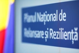 Știri de azi | OUG pentru ”atenuarea riscului fiscal sistemic, iminent şi de o gravitate excepţională”, în dezbatere publică / Se referă proiectele din PNRR şi Anghel Saligny / Interdicţii clare de încheiere de noi contracte / Ce se întâmplă cu proiectele începute - Știri de azi | 