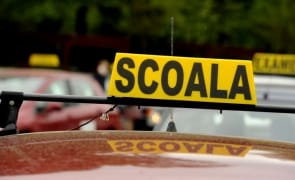 Știri de azi | Cursanți abandonați: Școala auto închisă peste noapte a lăsat tinerii fără permis - Știri de azi | 