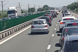 media-172352750616717600jpg - Știri de azi Știri de azi | Drum spre mare blocat: accident în lanț pe Autostrada Soarelui - Știri de azi |