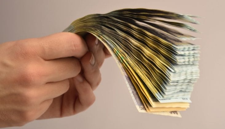 media-174191979334767500jpeg - Știri de azi Știri de azi | Salariul mediu net crește ușor în iunie: Plus 31 de lei față de luna precedentă - Știri de azi |