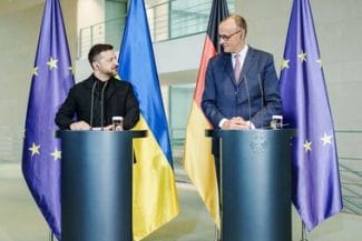 zelenski-merzjpg - Știri de azi Știri de azi | UPDATE – Zelenski este aşteptat miercuri la Berlin şi va vorbi cu Trump alături de cancelarul Merz / Programul discuţiilor diplomatice intense dintre europeni şi SUA / La ce reuniune care participă şi Nicuşor Dan - Știri de azi |