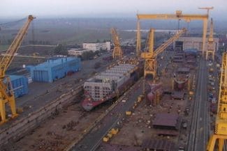 Știri de azi | Miruţă, despre Şantierul Naval Mangalia: Încercăm să găsim parteneri pentru ca acolo să se poată construi în continuare nave / Le spun celor aproape 800 de angajaţi să aibă încredere că sunt în ultimii 15 ani singurul lor partener - Știri de azi | 