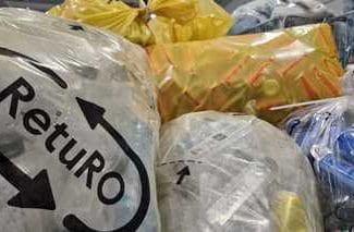 Știri de azi | RetuRO: Consumatorii nu trebuie să verifice contractele producătorilor de băuturi pentru a-şi putea recupera garanţia pentru ambalajele SGR/ cui aparţine responsabilitatea respectării normelor legale din SGR - Știri de azi | 