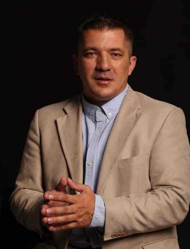 Știri de azi | Mihai Copăceanu, psiholog, susţine că momentele critice privind consumul de droguri apar la 13 ani, dar şi în primul an de facultate - Știri de azi | 