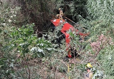 autocar-xjpg - Știri de azi Știri de azi | Spania: Un autocar care circula în direcţia Barcelona s-a răsturnat. Aproximativ 50 de persoane au fost rănite - Știri de azi |