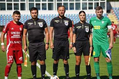 Știri de azi | Meciuri amicale: FC Botoşani a învins Zimbrul Chişinău, scor 4-3 / Universitatea Cluj, învinsă de ASA Târgu Mureş, scor 2-1 - Știri de azi | 