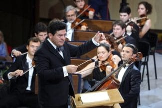 Știri de azi | Dirijorul Cristian Măcelaru va primi titlul de Cetăţean de Onoare al Bucureştiului - Știri de azi | 