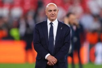 daniel-levy-xjpg - Știri de azi Știri de azi | Daniel Levy a demisionat din funcţia de preşedinte executiv al grupării Tottenham. El a condus aproape 25 de ani clubul la care este legitimat Radu Drăguşin - Știri de azi |