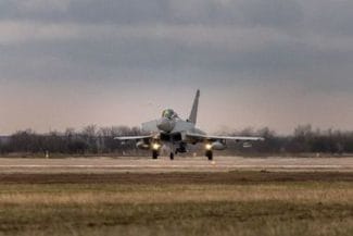 eurofighter-typhoonjpg - Știri de azi Știri de azi | UPDATE – Polonia a doborât drone care au pătruns în spaţiul său aerian în timpul atacului rus asupra Ucrainei / ”Încălcare fără precedent a spaţiului aerian” – forţele armate / Şeful NATO a fost informat / Dronă avariată găsită în estul ţării - Știri de azi |