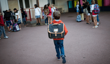 Știri de azi | Ministerul Educaţiei: Cursurile şcolare se desfăşoară normal în 98,2% dintre cele circa 5.700 de unităţi de învăţământ de stat cu personalitate juridică/ Activitatea, afectată total în cinci şcoli din judeţul Dolj - Știri de azi | 