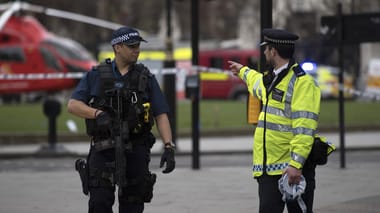 Știri de azi | UPDATE – SUA: Mai multe persoane, împuşcate la un club country din New Hampshire, afirmă Poliţia/ O persoană a murit, mai multe sunt rănite/ O ”persoană de interes” se află în custodia autorităţilor - Știri de azi | 