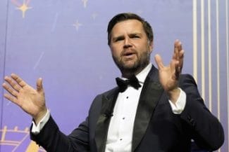j-d-vance-hayjpg - Știri de azi Știri de azi | Vance: Persoanele care sărbătoresc uciderea influencerului conservator Charlie Kirk ar trebui să fie trase la răspundere: Denunţaţi-i şi, la naiba, sunaţi-le angajatorii! - Știri de azi |
