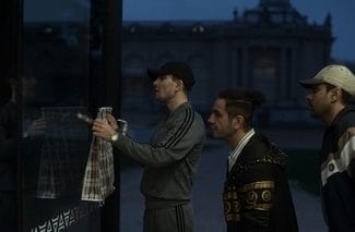 Știri de azi | „Jaful secolului”, un film despre cum se simt mulţi dintre migranţii români în Europa, printre preferinţele publicului în primul weekend în cinematografe - Știri de azi | 