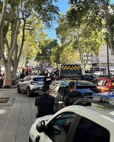 marsiliajpg - Știri de azi Știri de azi | Un tunisian a fost împuşcat mortal de poliţia franceză după ce a înjunghiat cinci persoane într-un hotel din Marsilia - Știri de azi |