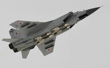 mig-31jpg - Știri de azi Știri de azi | Bloomberg: Europenii au transmis în privat Rusiei că sunt gata să doboare avioane / Incursiunile au scos la iveală probleme mai practice legate de apărarea frontierei estice a NATO, cum ar fi în România - Știri de azi |
