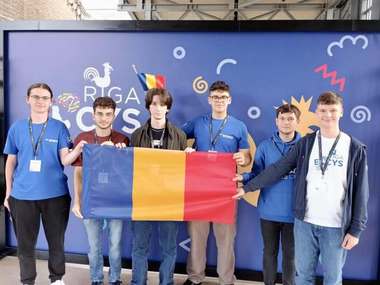 Știri de azi | Două echipe din România au obţinut premii speciale la Concursul Uniunii Europene al Tinerilor Oameni de Ştiinţă, desfăşurat la Riga - Știri de azi | 