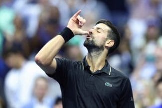 nole-xjpg - Știri de azi Știri de azi | US Open: Djokovici l-a învins pe Fritz şi îl va înfrunta pe Alcaraz în semifinale. Sârbul a făcut la finalul meciului cu americanul câteva mişcări de dans viral pentru fiica sa – VIDEO - Știri de azi |
