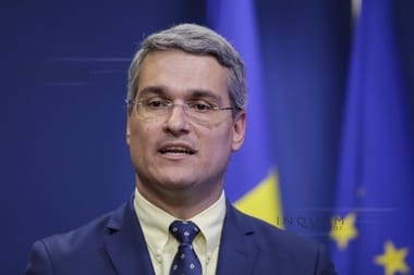Știri de azi | Conferinţa News.ro – Dragoş Pîslaru: Avem un proiect de inteligenţă artificială finanţat pe PNRR, în care vrem să ajungem la un cu totul alt nivel în ceea ce înseamnă autocompletarea formularelor, interacţiunea pe care o avem cu beneficiarii – VIDEO - Știri de azi | 