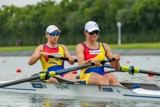 Știri de azi | Echipajul de dublu rame feminin, medalie de aur la CM de la Shanghai. Simona Radiş şi Magda Rusu au dominat cursa - Știri de azi | 