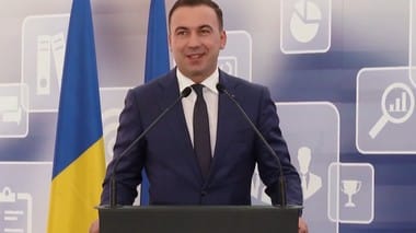 Știri de azi | Bogdan Ivan, ministrul Energiei: Investiţia de 3 miliarde pe care o începem astăzi la retehnologizarea Reactorului 1 va însemna încă 30 de ani de energie electrică în bandă, prietenoasă cu mediul. Reprezintă viitorul securităţii energetice a României - Știri de azi | 