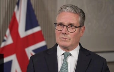 starmer-capturajpg - Știri de azi Știri de azi | Regatul Unit sub presiune: pieţele financiare şi criticii îi pun la îndoială viitorul fiscal şi politic - Știri de azi |