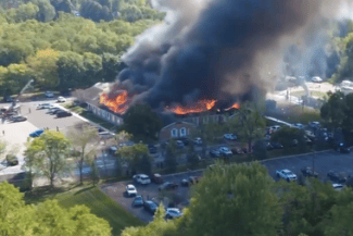 sua-atac-armat-incendiu-biserica-mormona-tw2png - Știri de azi Știri de azi | UPDATE- Cel puţin un mort şi nouă răniţi într-un atac armat la o biserică mormonă în Michigan, incendiată, anunţă poliţia. Atacatorul, ucis prin împuşcare de poliţie - Știri de azi |