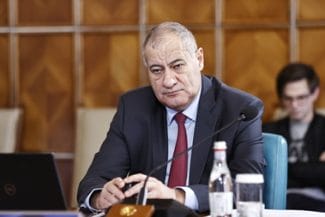 Știri de azi | Atribuţiile de îndrumare şi control ale Grupului de Lucru Interdepartamental (GLISE) pentru probleme de securitate energetică regional vor fi preluate de viceprim-ministrul Marian Neacşu - Știri de azi | 