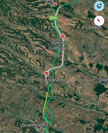 572209248-1260573442756010-2065689925694461330-njpg - Știri de azi Știri de azi | Trafic blocat pe Drumul Expres 12, după producerea a trei accidente – La primul s-a răsturnat o maşină de pompieri care se deplasa la un eveniment rutier / În ultimul eveniment sunt implicate trei vehicule / Mai multe persoane au fost rănite - Știri de azi |