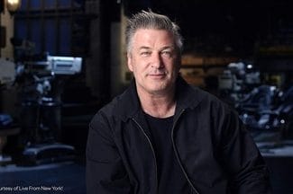 Știri de azi | Alec Baldwin şi fratele său Stephen, victime ale unui accident de maşină/ VIDEO - Știri de azi | 
