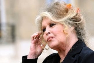 Știri de azi | Brigitte Bardot este internată în spitalul din Toulon de câteva săptămâni - Știri de azi | 