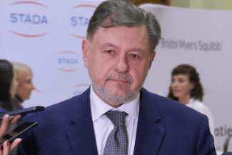 Știri de azi | Rafila, despre discuţiile din coaliţie pe reforma administraţiei locale: Ne apropiem de o soluţie care va fi prezentată, luni, opiniei publice, nu s-a ajuns încă la o concluzie / Sper că luni, după întrunirea coaliţiei, să avem un răspuns - Știri de azi | 