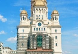 Știri de azi | Peste 800 de jandarmi vor fi prezenţi duminică la evenimentul de sfinţire a picturii Catedralei Naţionale/ Măsuri şi recomandări pentru public - Știri de azi - Page 96 | 