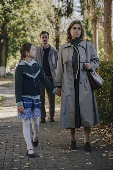 Știri de azi | „Dinţi de lapte”, selectat pentru nominalizările la European Film Awards. Lungmetrajul, regizat de Mihai Mincan, se vede în cinematografe/ VIDEO - Știri de azi | 