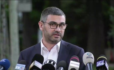 Știri de azi | Florin Manole speră ca, în coaliţie, competiţia pentru Primăria Capitalei să nu se transforme într-un conflict: Sunt pesimist. Mă uit în Consiliul Local Sector 1, unde USR este absolut iraţional, se comportă mai rău decât AUR în Parlament - Știri de azi - Page 124 | 