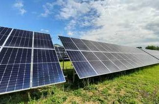 fotovoltaice-7jpg - Știri de azi Știri de azi | Agroland Business System a obţinut granturi de aproximativ 1 milion de euro prin Fondul pentru Modernizare, pentru a dezvolta patru centrale fotovoltaice - Știri de azi |