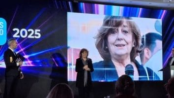 Știri de azi | Ana Blandiana, Nicolae Badea şi Wilhelm Dancă, aleşi membri titulari ai Academiei Române - Știri de azi | 