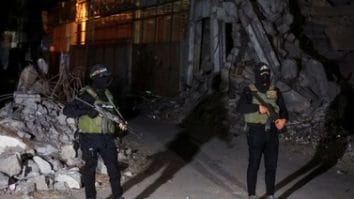 Știri de azi | Aripa armată a mişcării islamiste palestiniene Hamas, Brigăzile Ezzedin al-Qassam, anunţă că predă Israelului rămăşiţele a ”doi deţinuţi israelieni” - Știri de azi | 