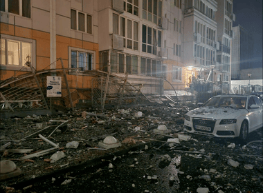 Știri de azi | Şase răniţi şi incendii în Harkov, în urma unui atac aerian al Rusiei, afirmă Ucraina - Știri de azi | 