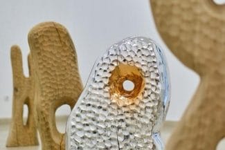 Știri de azi | Expoziţia “Întoarcerea în mit”, o explorare vizuală şi sonoră a spaţiului mitologic românesc, în premieră la Art Safari - Știri de azi | 