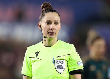 Știri de azi | Brigadă de arbitri din România, delegată la semifinala UEFA Women’s Nations League dintre Spania şi Suedia - Știri de azi - Page 37 | 
