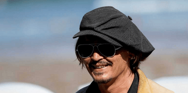 Știri de azi | Johnny Depp se află în negocieri finale pentru a juca într-o adaptare după Dickens - Știri de azi - Page 74 | 