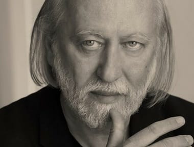 krasznahorkai-laszlojpg - Știri de azi Știri de azi | Viziunea politică a laureatului Nobel, László Krasznahorkai: „Ungaria este o ţară vecină cu Ucraina iar regimul Orbán adoptă o poziţie fără precedent. Cum poate o ţară să fie neutră atunci când ruşii invadează o ţară vecină?” - Știri de azi |