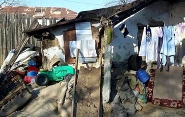 locuinte-insalubrejpg - Știri de azi Știri de azi | Monitorul Social: Unu din zece români trăieşte în locuinţe extrem de precare, iar majoritatea familiilor cu copii, în locuinţe supraaglomerate - Știri de azi |