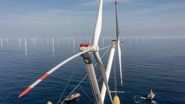 Știri de azi | Producătorul chinez de turbine eoliene Ming Yang va investi până la 2 miliarde de dolari într-o fabrică din Scoţia - Știri de azi | 