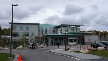 Știri de azi | Un fost paznic norvegian al Ambasadei SUA la Oslo, condamnat la trei ani şi şapte luni de închisoare cu privire la spionaj în favoarea Rusiei şi Iranului - Știri de azi | 