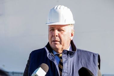 Știri de azi | Directorul Oil Terminal: Motorina din India am pus-o în rezervoare separate ca să nu fie pe acelaşi flux cu cea care pleacă în Ucraina - Știri de azi | 