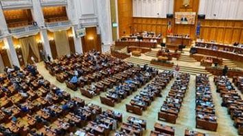 Știri de azi | UPDATE – Proiect de lege care introduce pentru prima dată în legislaţia românească conceptul de femicid, uciderea unei femei pentru simplul fapt că este femeie, depus în Parlament / Gorghiu: E un pas uriaş pentru societatea noastră - Știri de azi | 